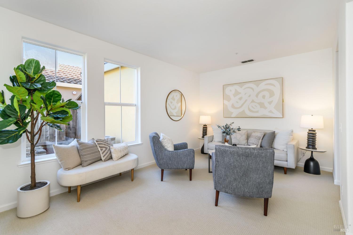 106 Amelia Way