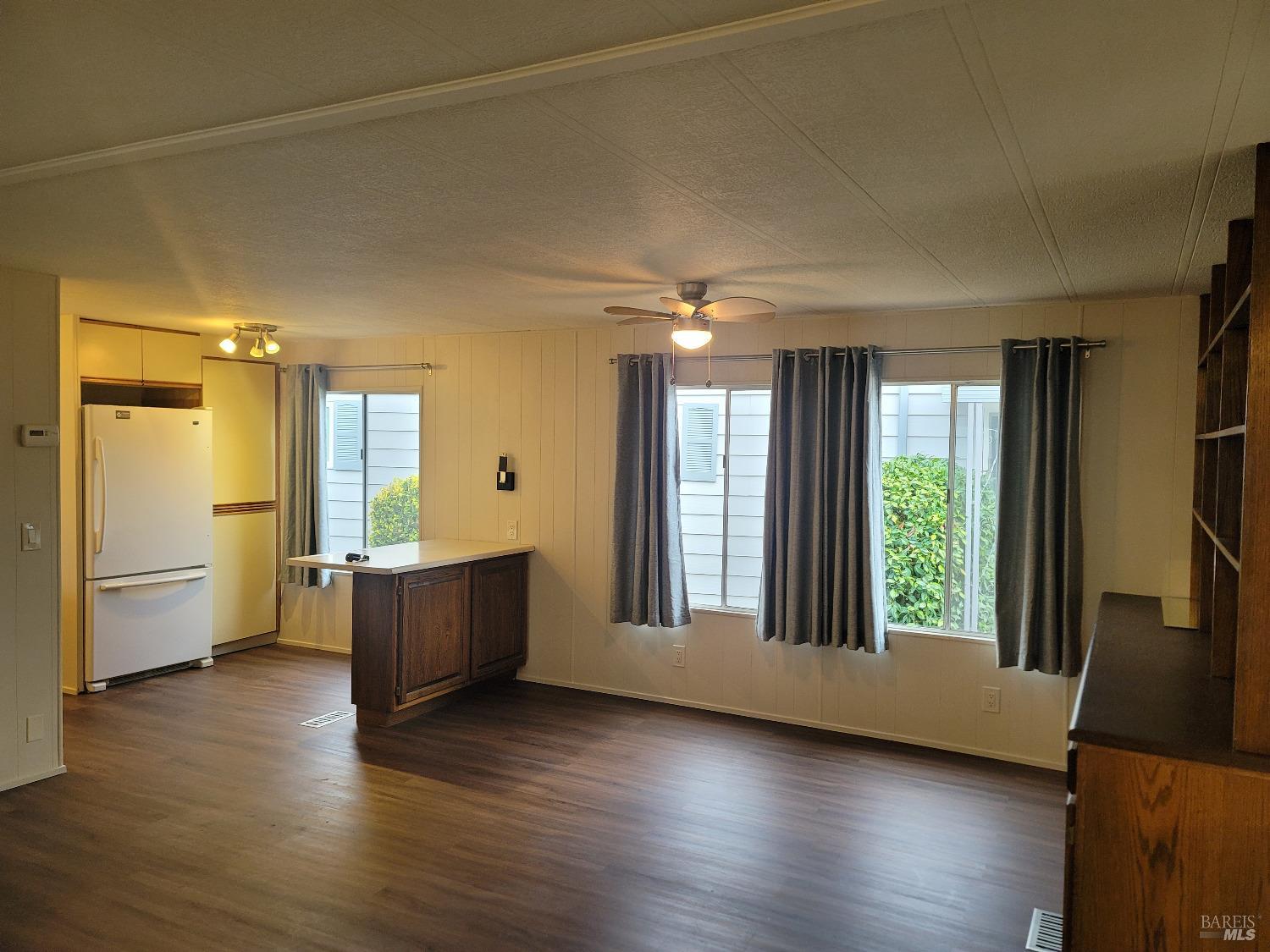 248 Parque Cabana #175