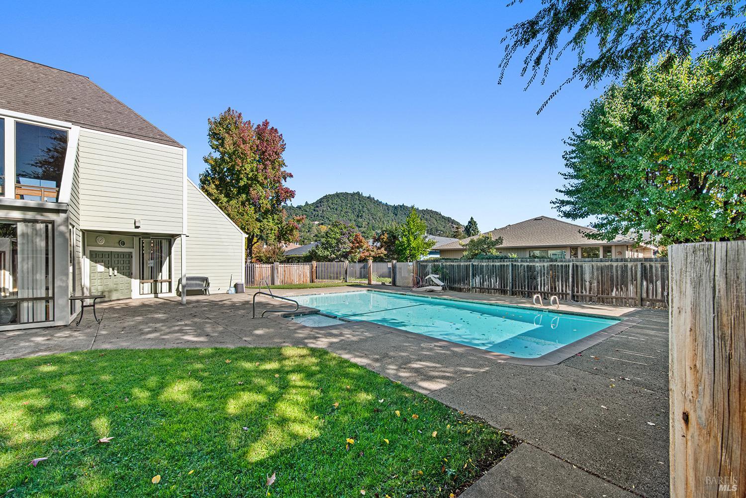 201 Mountain View Drive