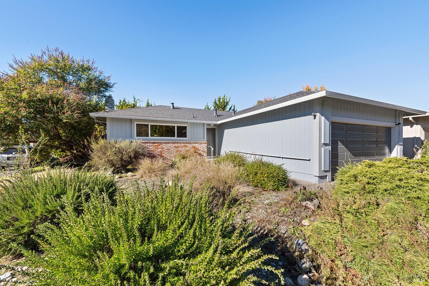 201 Mountain View Drive