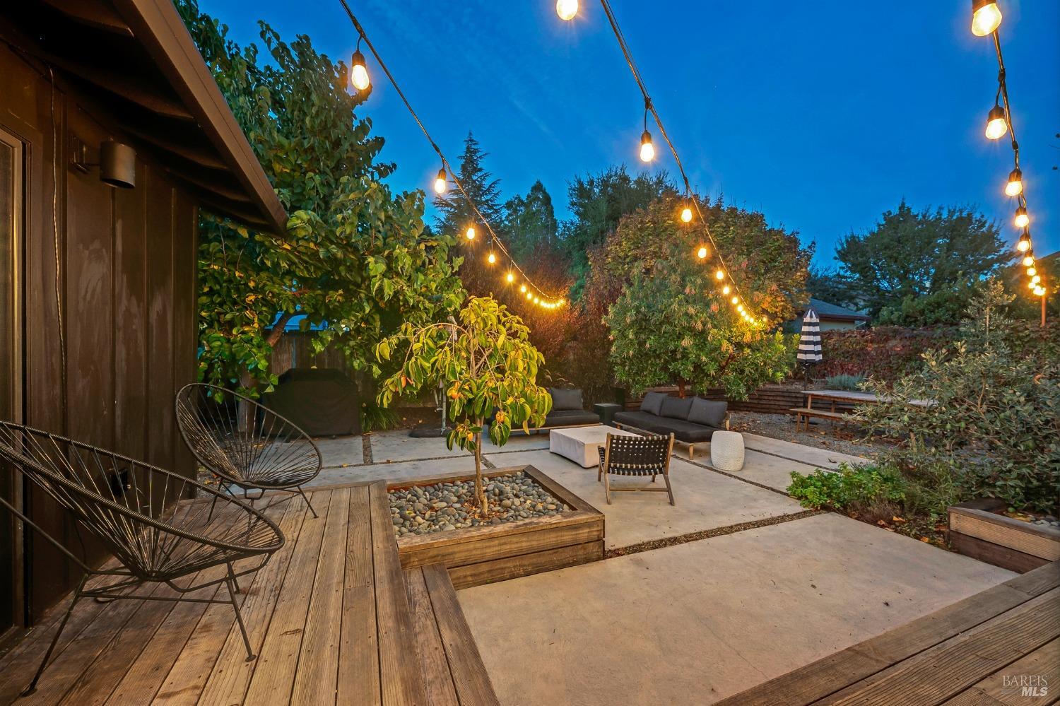 471 Pleasant Hill Avenue N