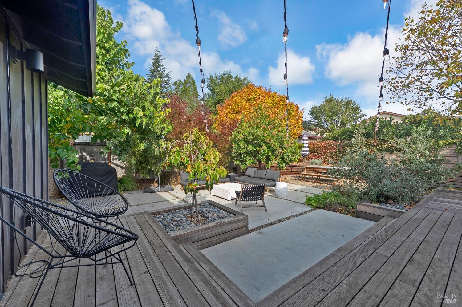 471 Pleasant Hill Avenue N