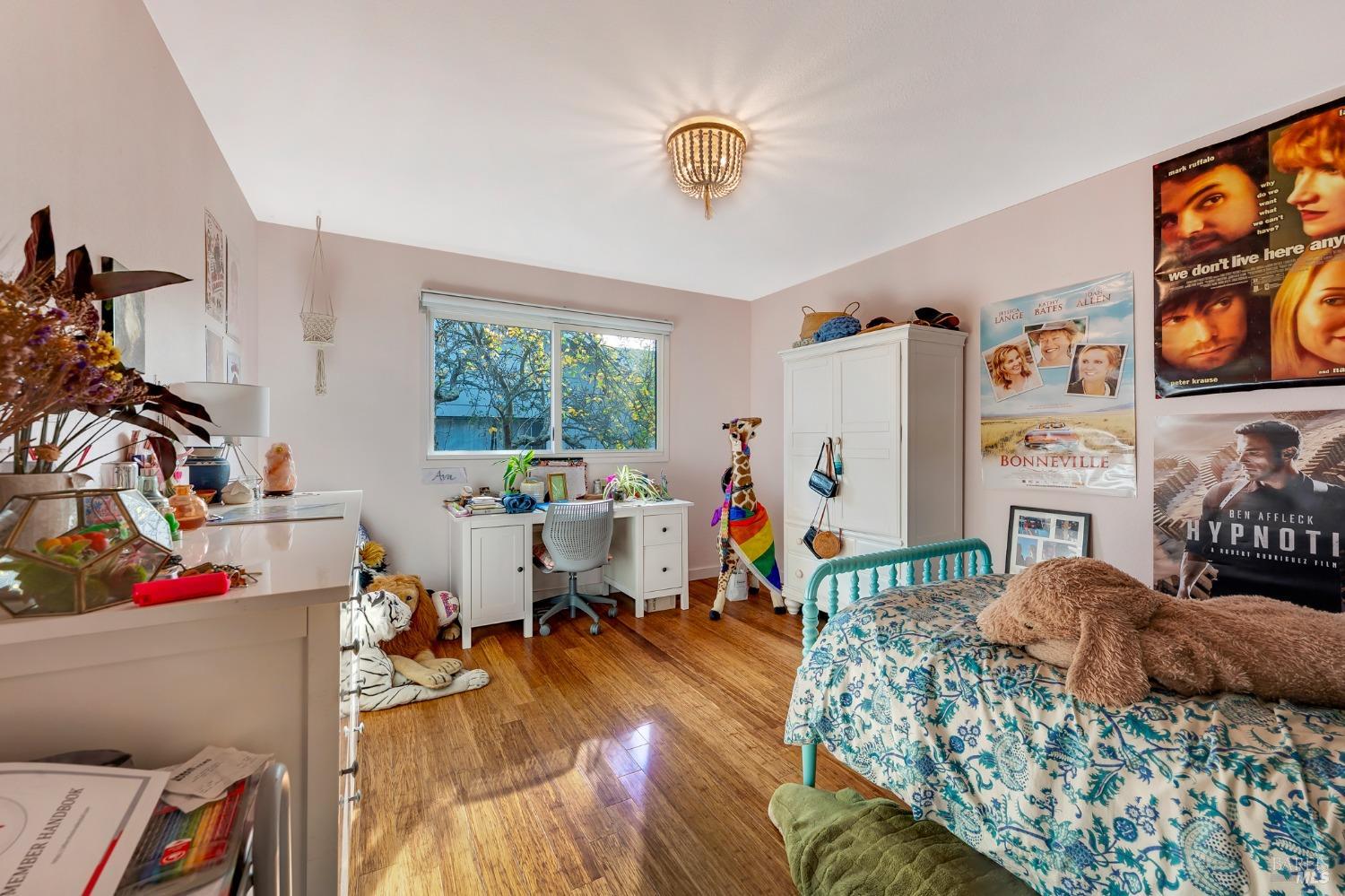 471 Pleasant Hill Avenue N