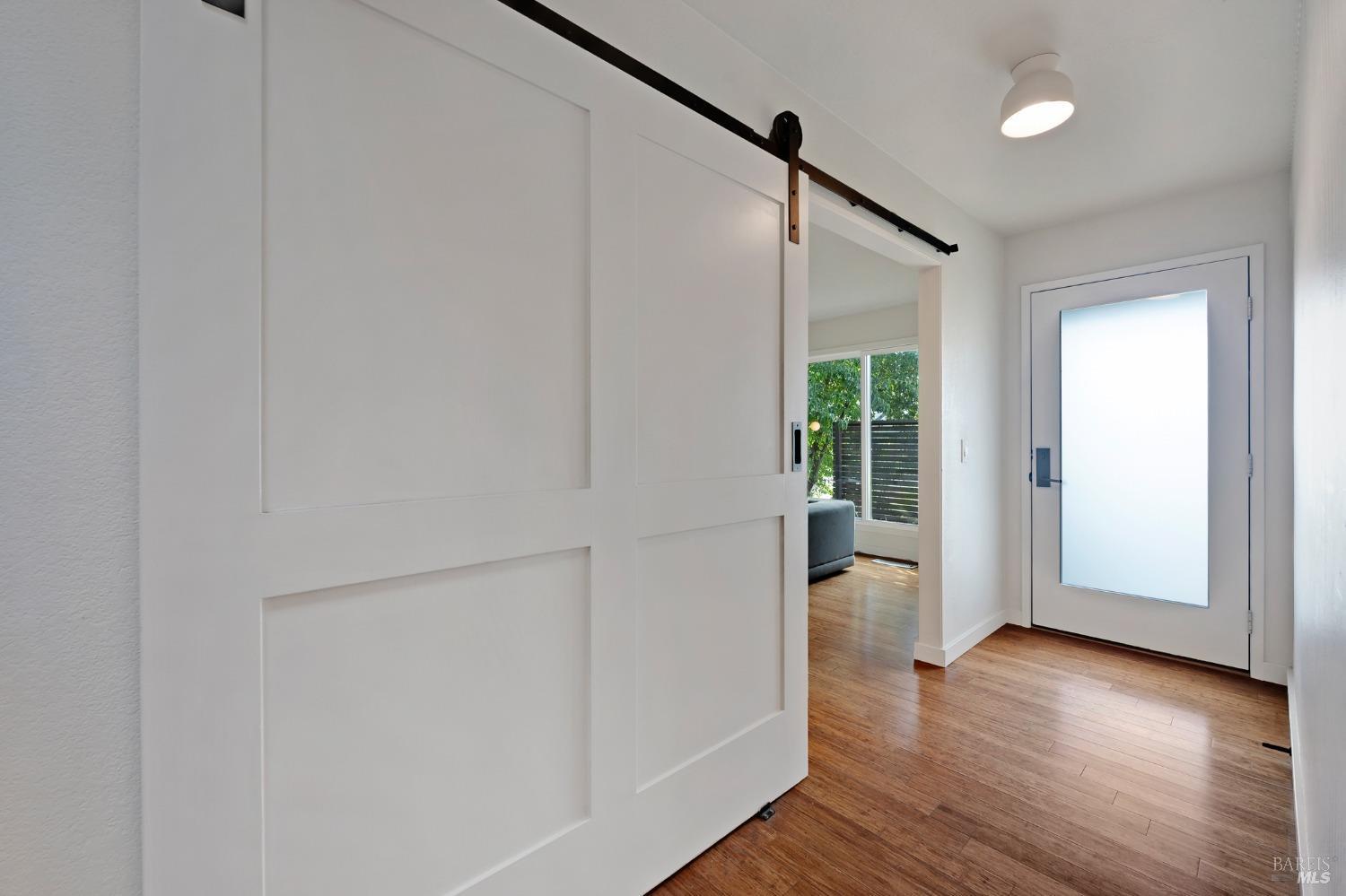 471 Pleasant Hill Avenue N