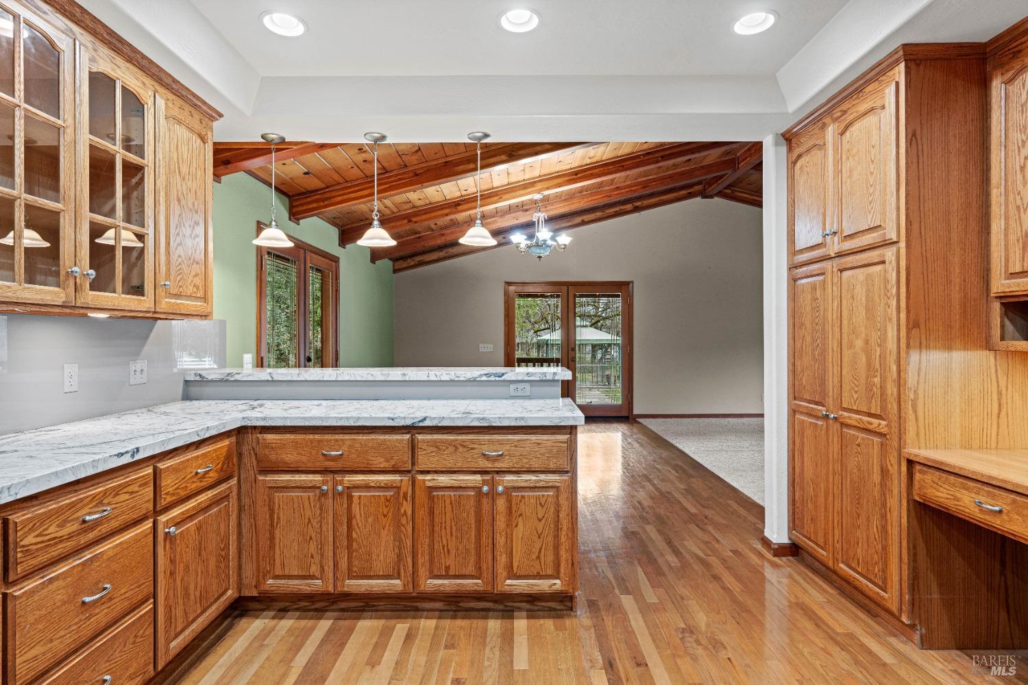 8250 Vineyard Oaks Dr