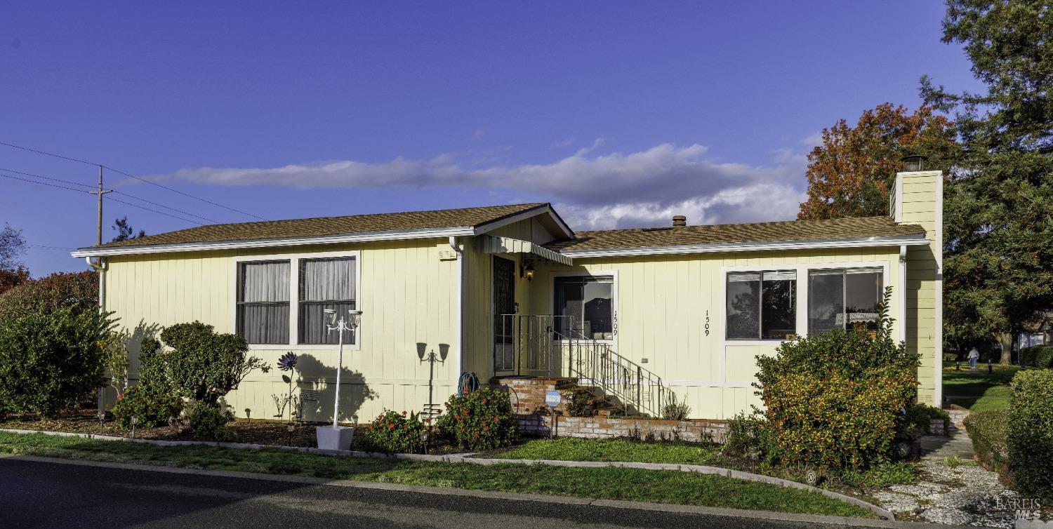 1509 Royal Oak Drive