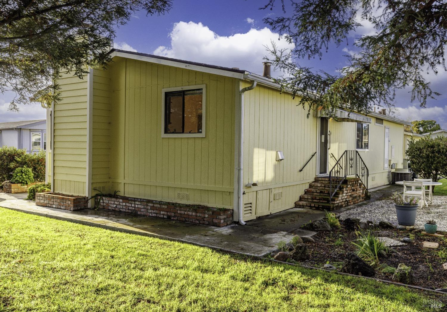 1509 Royal Oak Drive