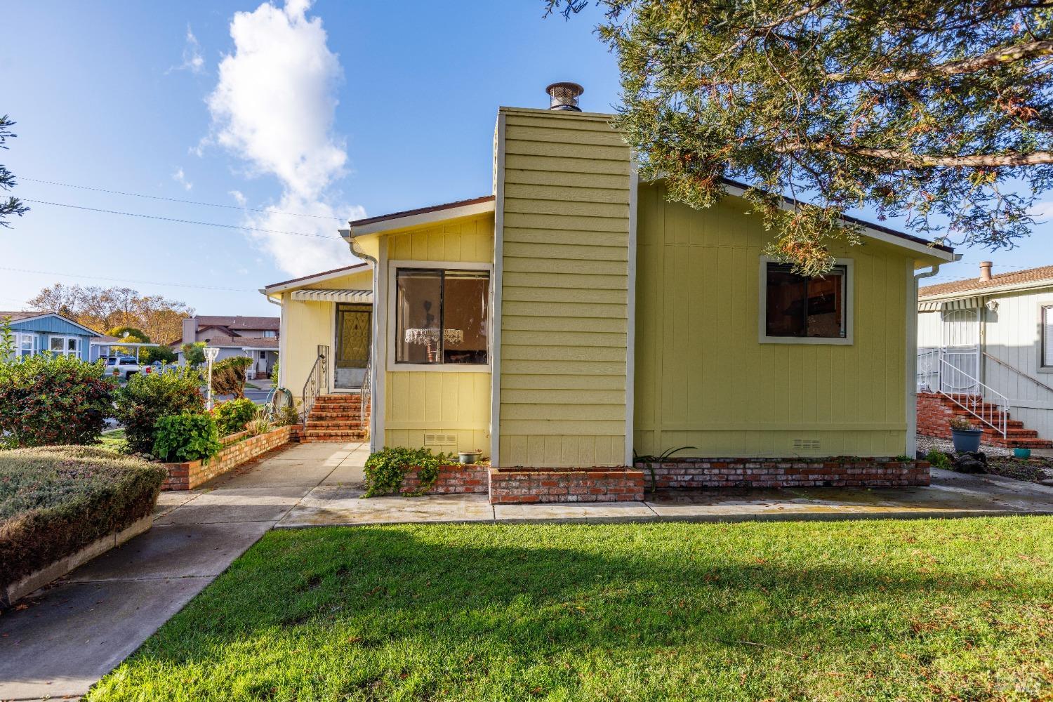 1509 Royal Oak Drive