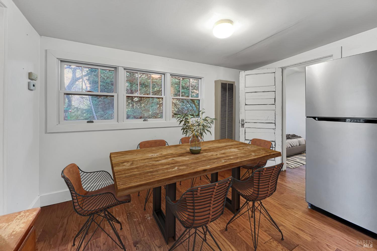 18151 Hillcrest Avenue