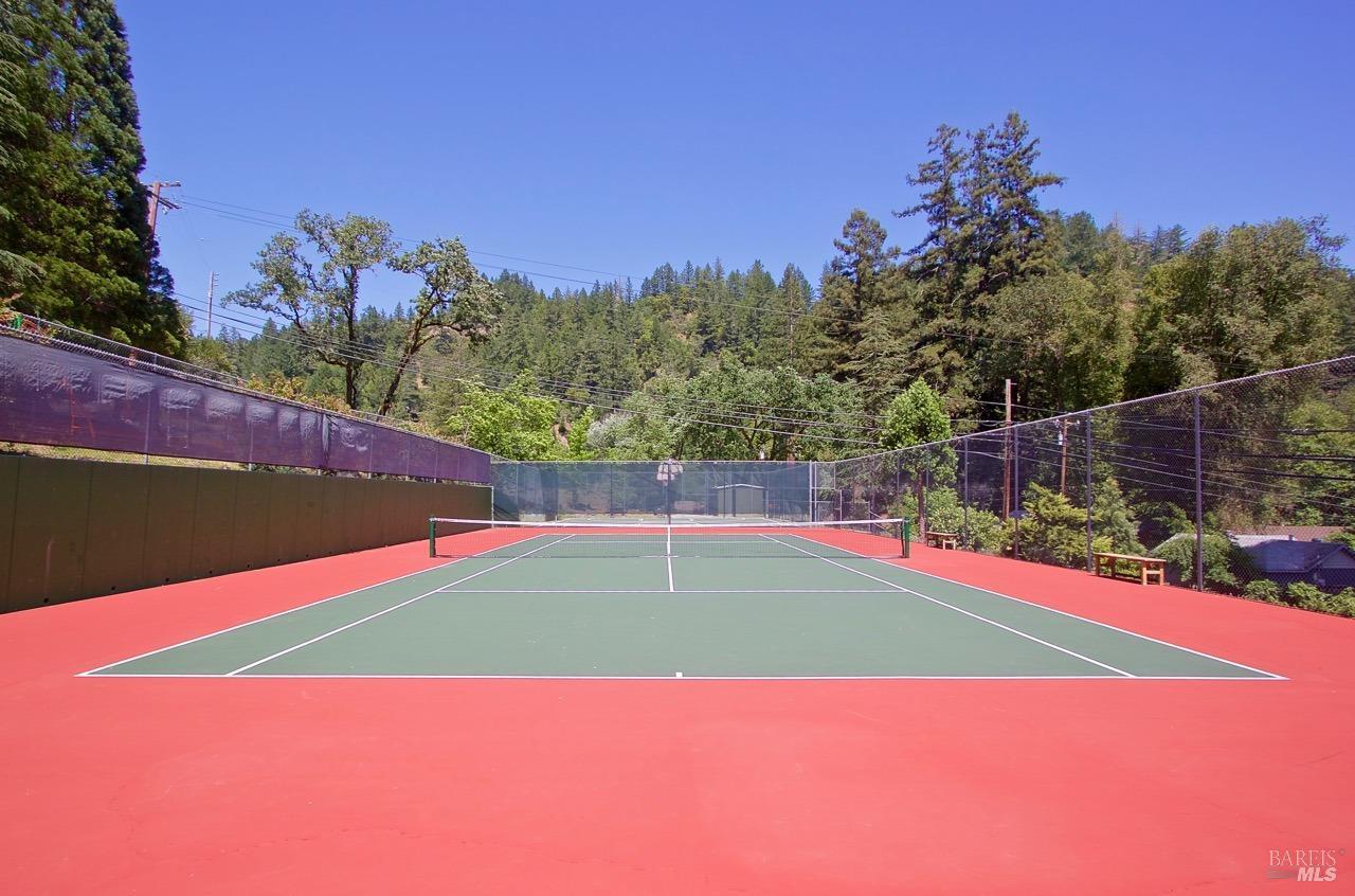 18151 Hillcrest Avenue