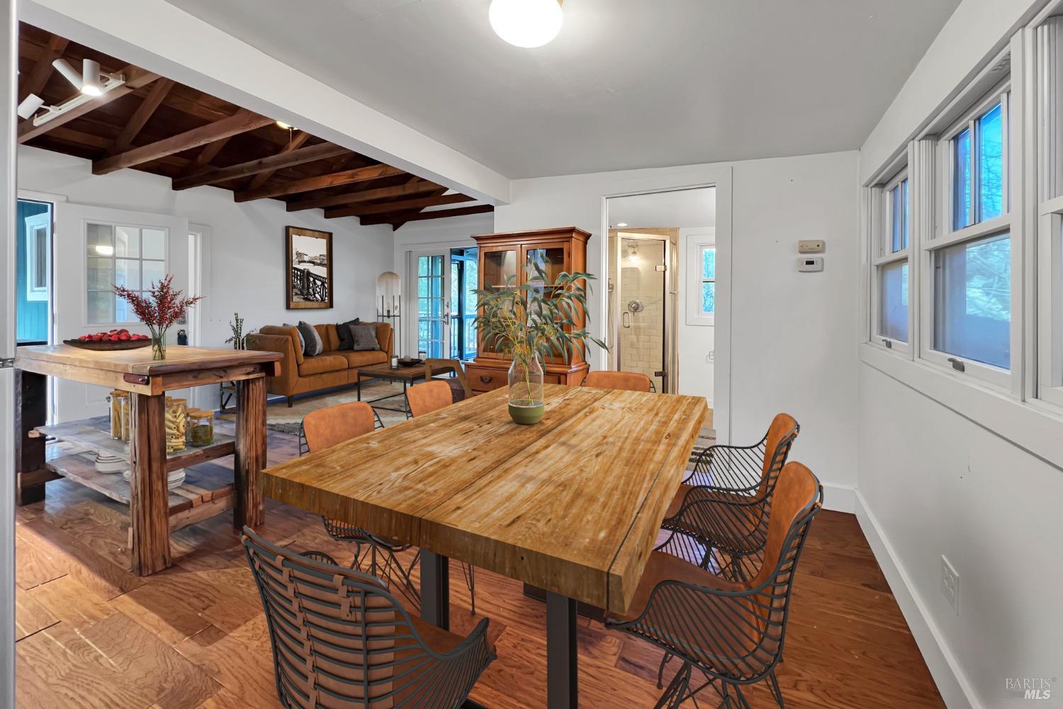 18151 Hillcrest Avenue