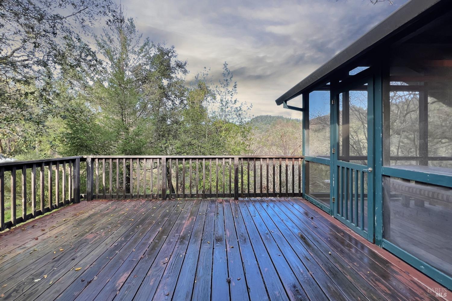 18151 Hillcrest Avenue