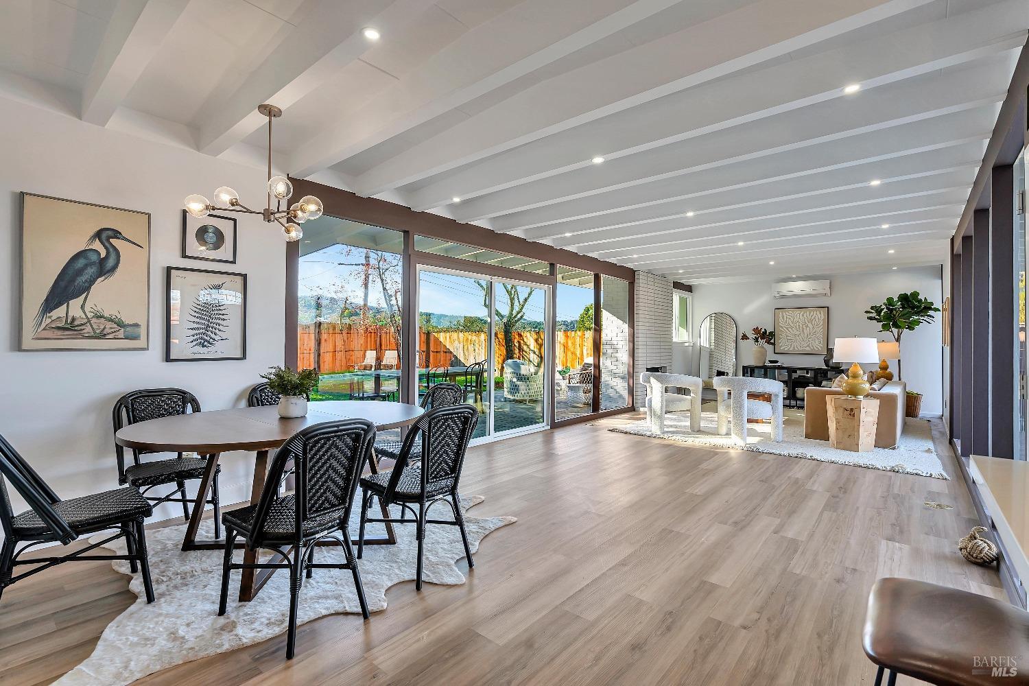 1271 Leafwood Heights