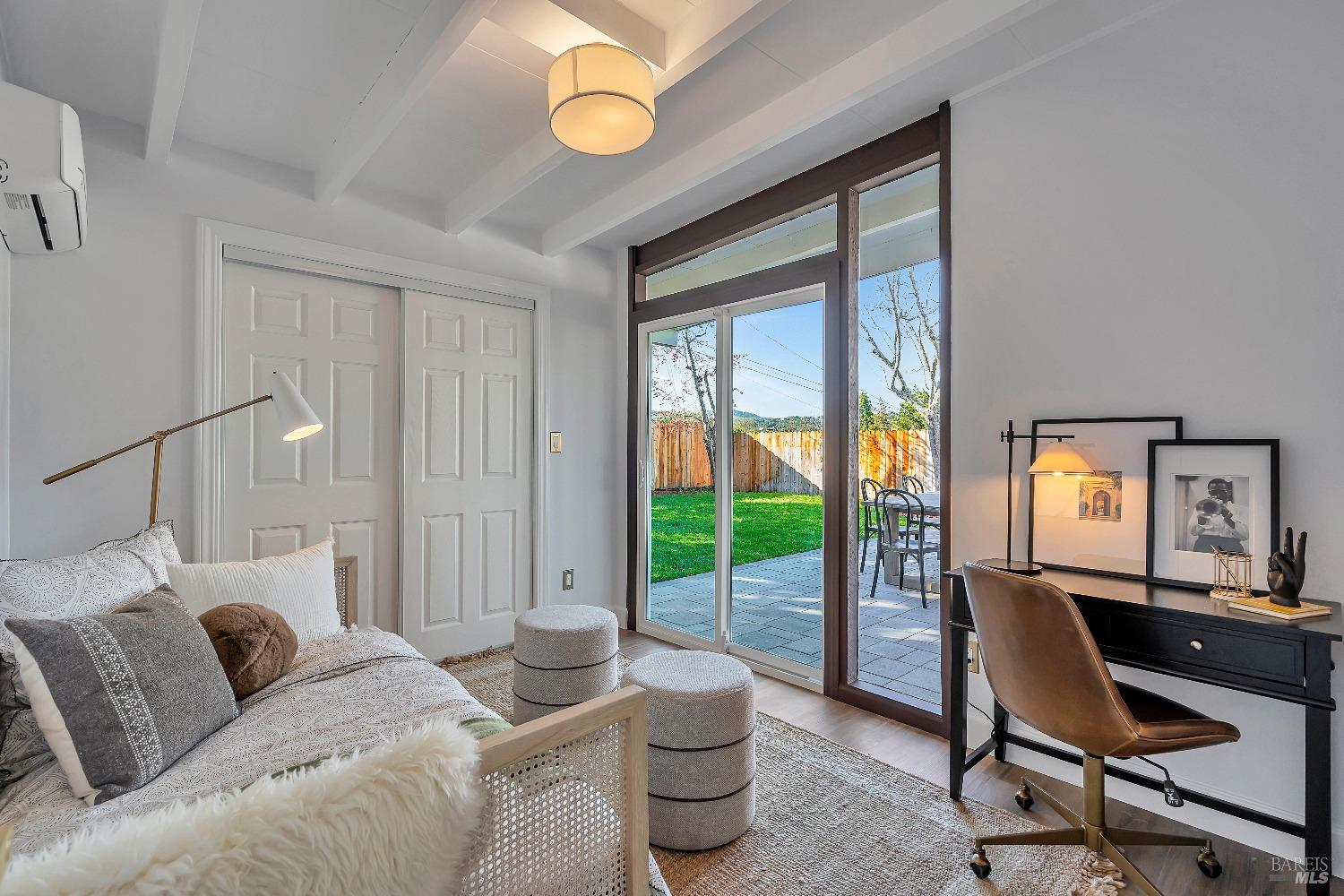 1271 Leafwood Heights