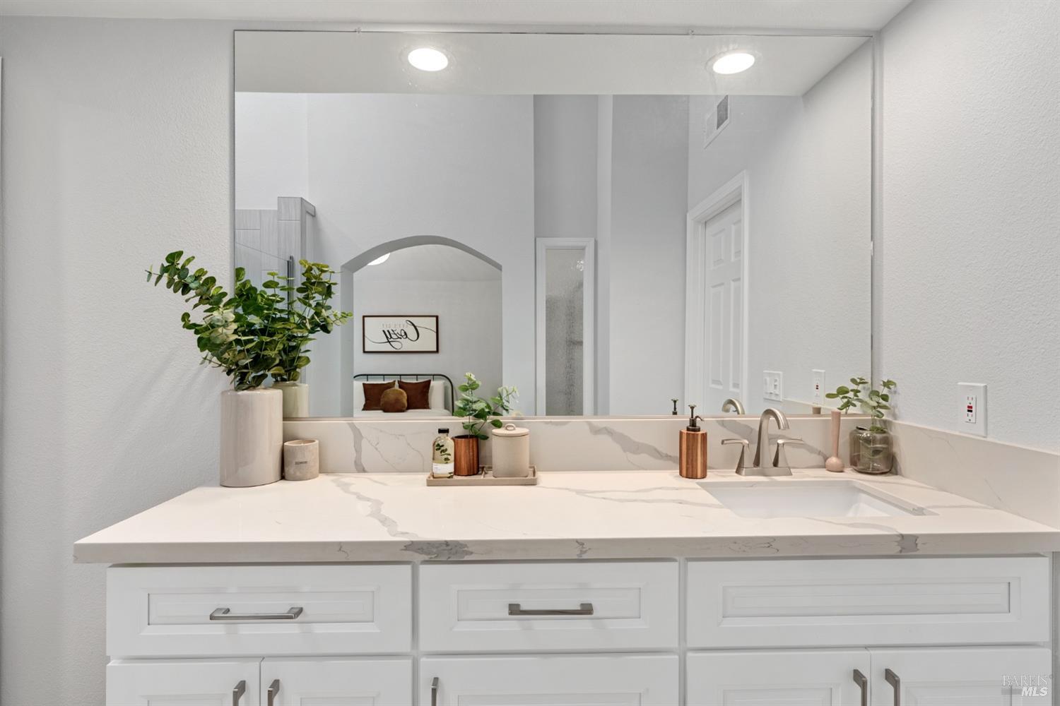 2090 Stonefield Lane