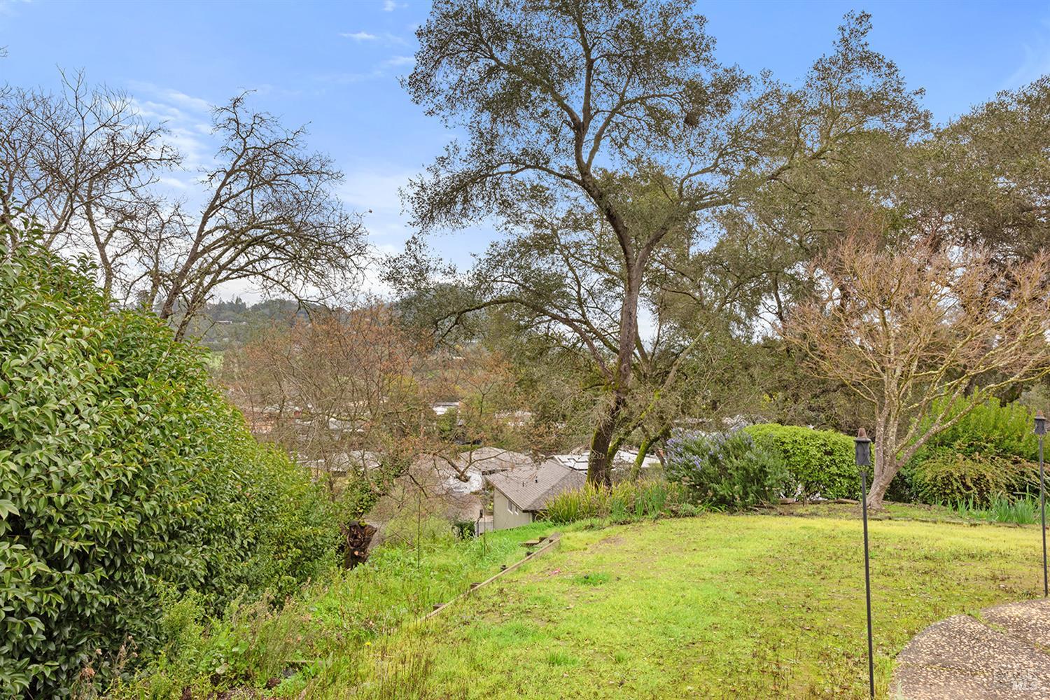 716 University Street