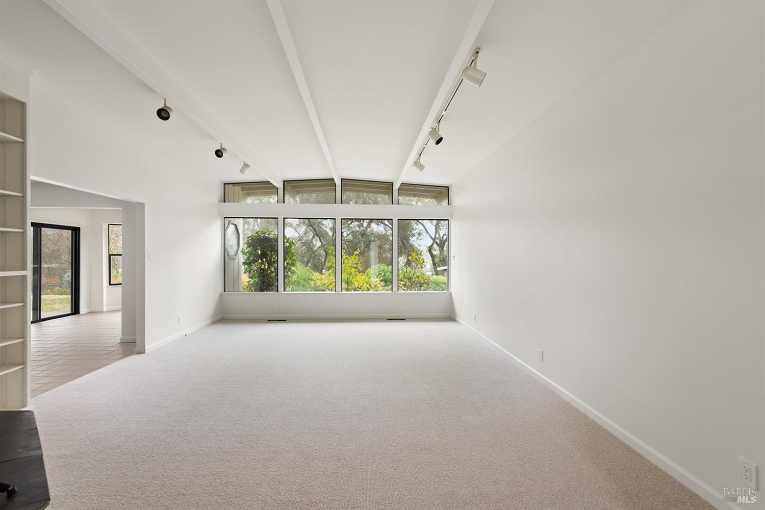 716 University Street