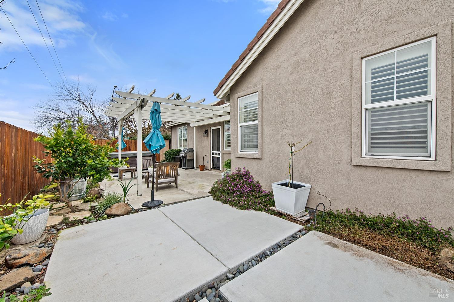 1100 River Pine Circle