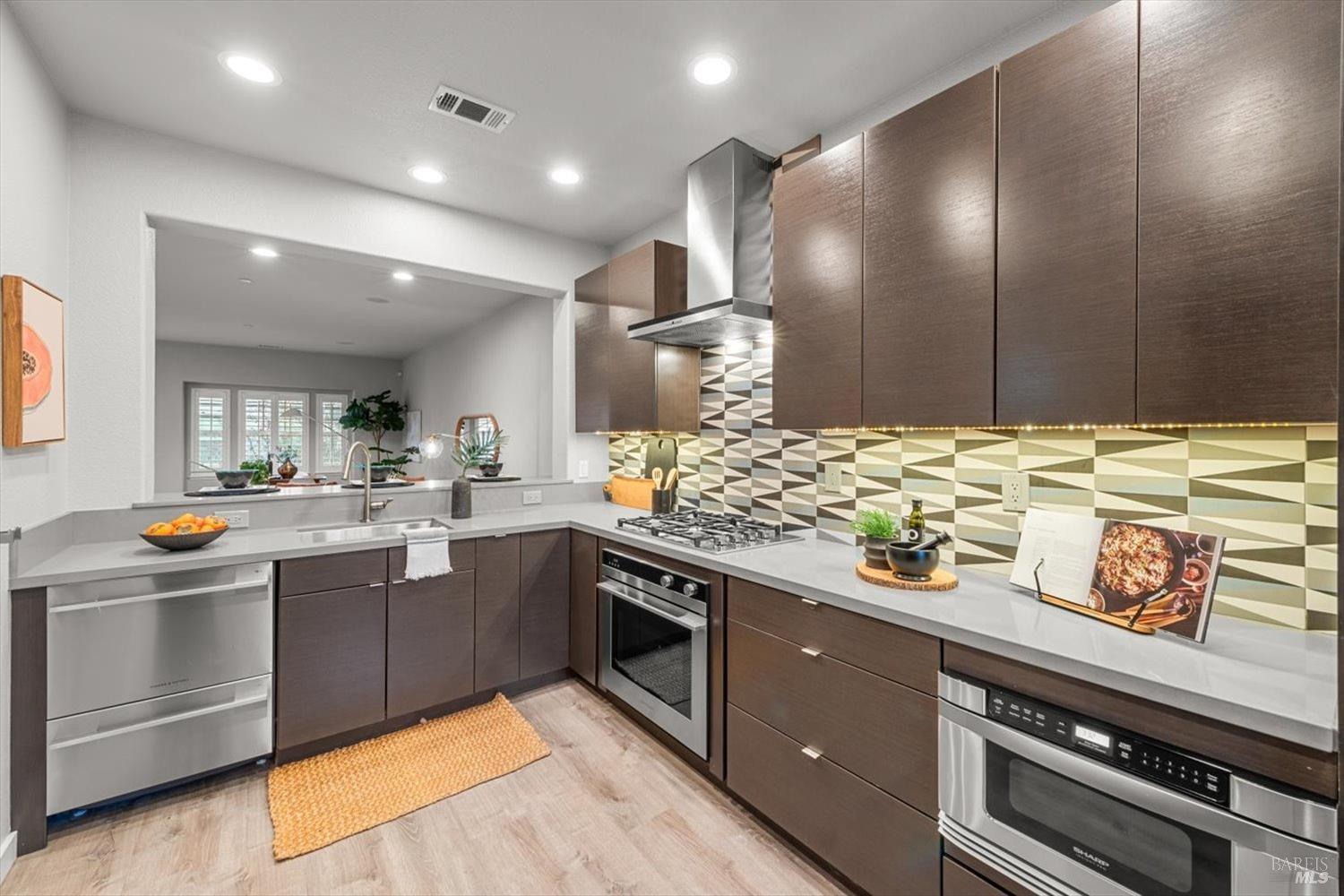 2035 Aristides Court