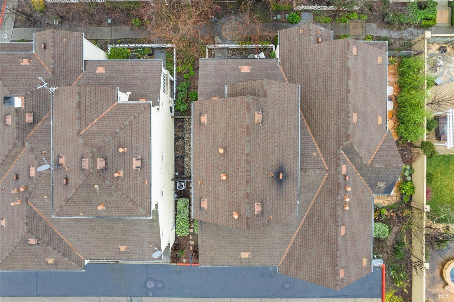 2035 Aristides Court