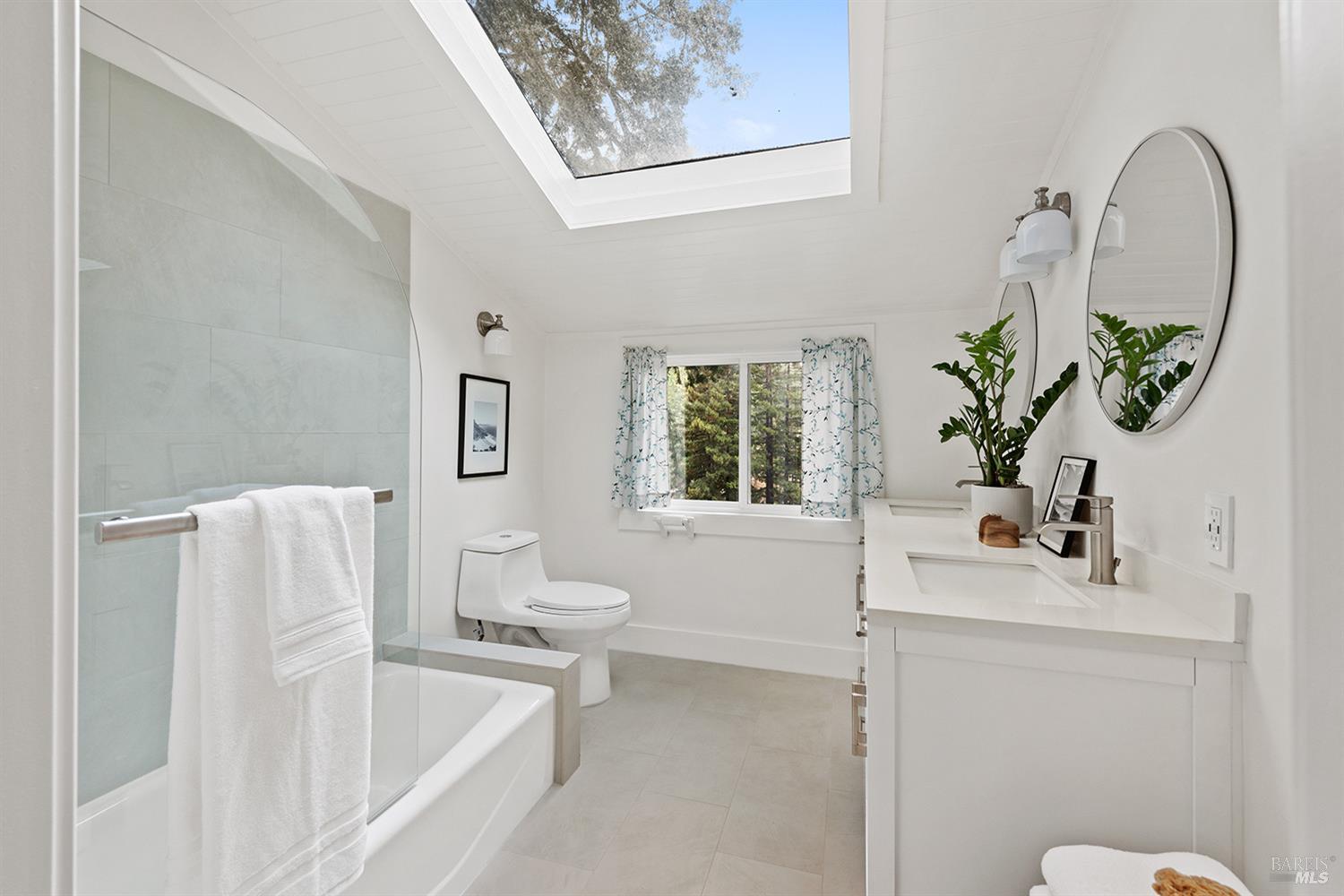 17565 Old Monte Rio Rd