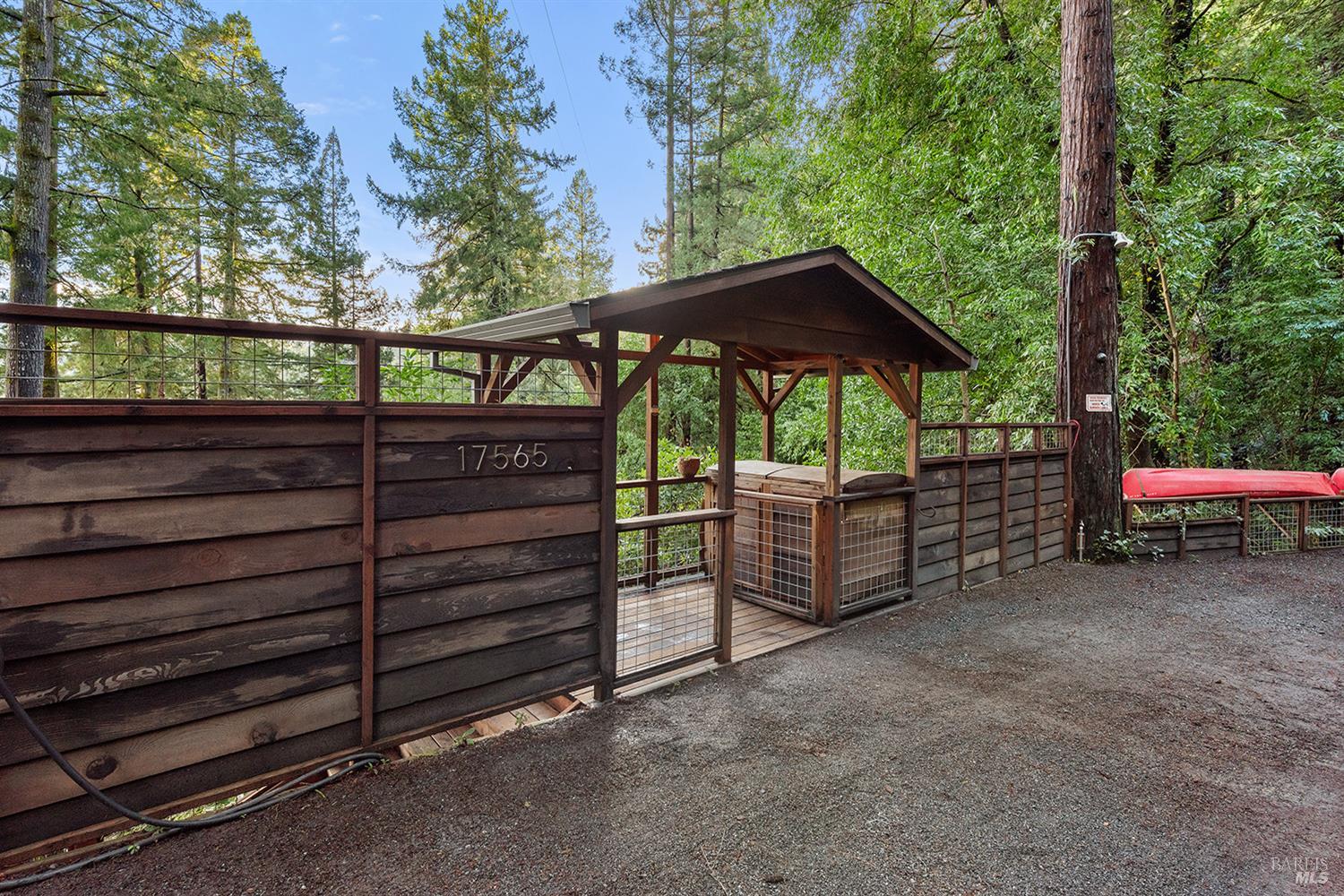 17565 Old Monte Rio Rd