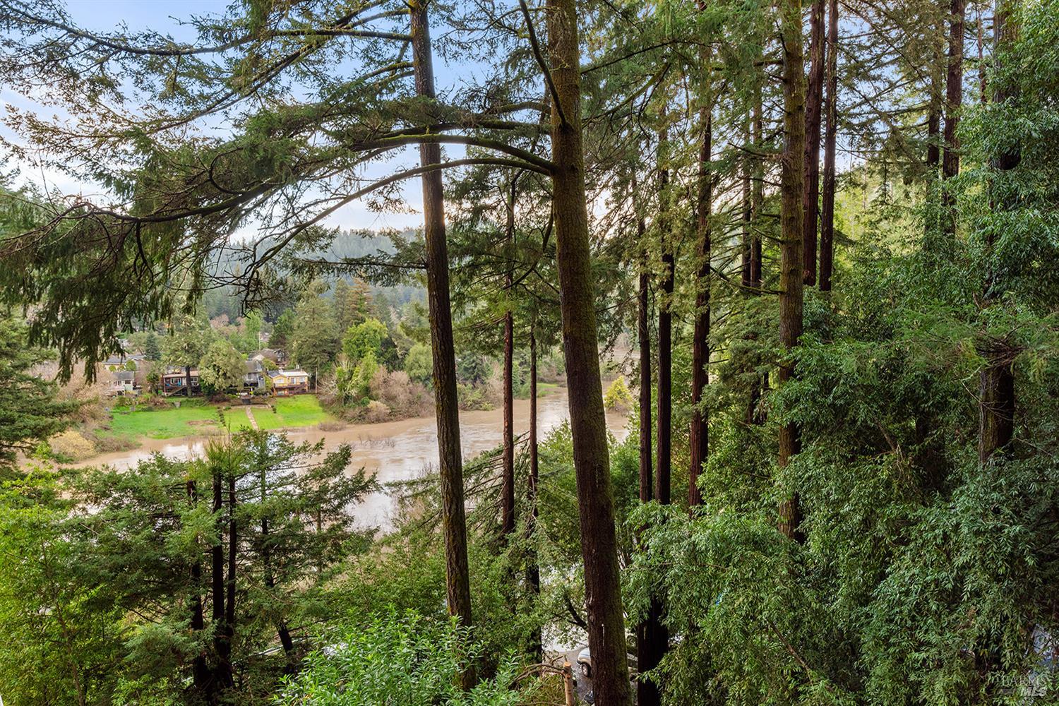 17565 Old Monte Rio Rd