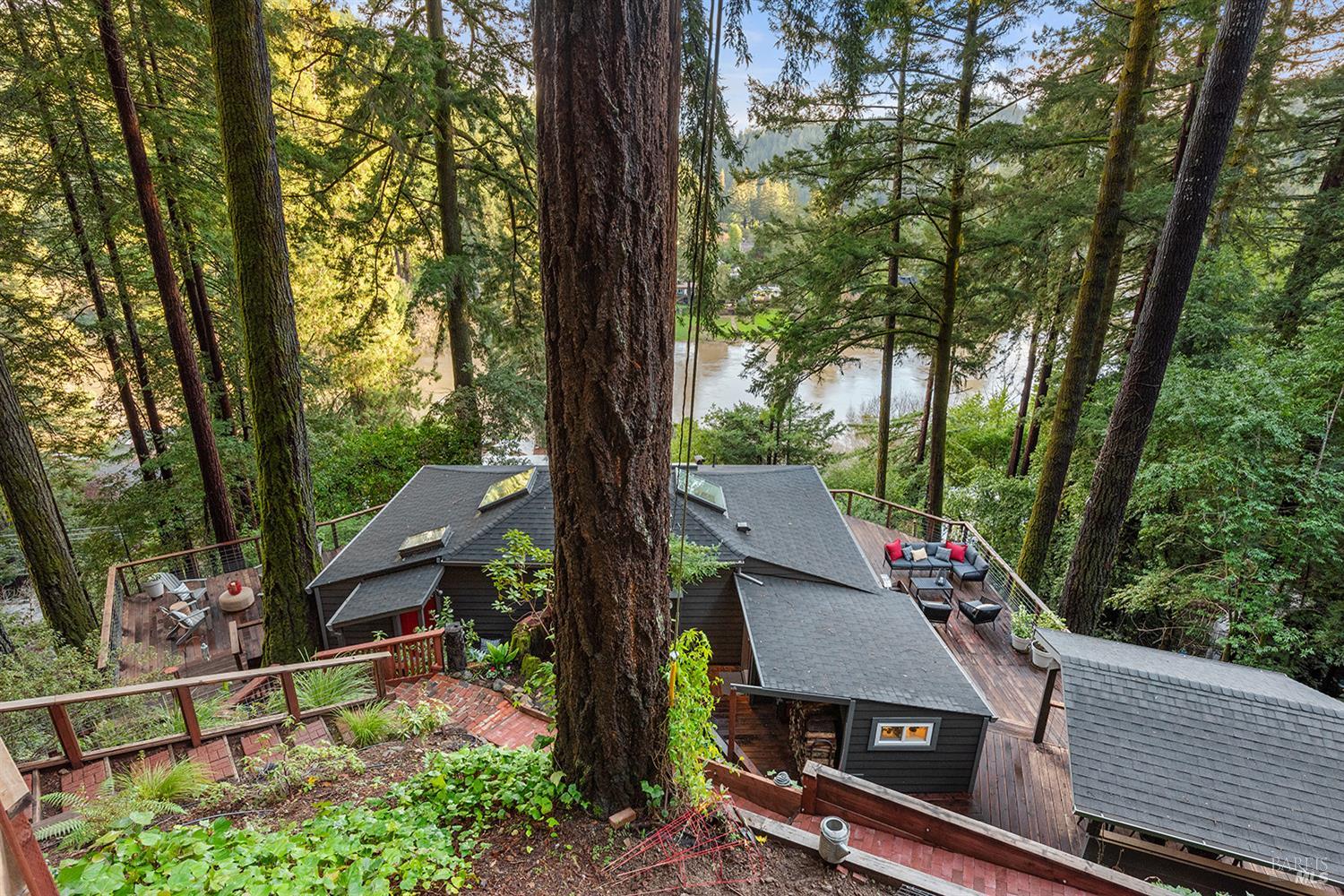 17565 Old Monte Rio Rd