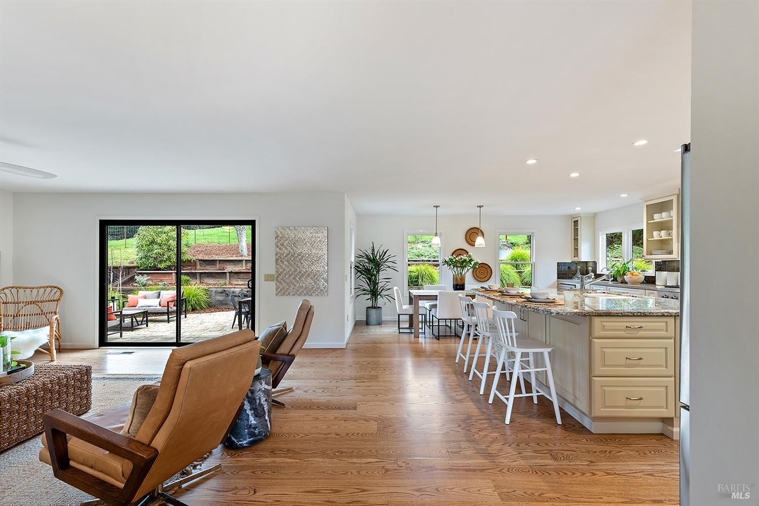 11820 Barnett Valley Rd