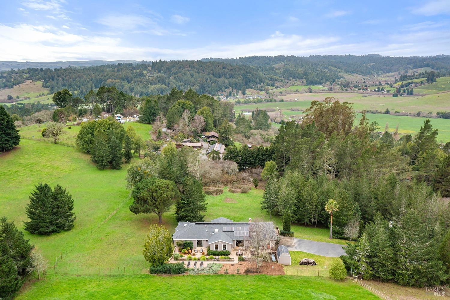 11820 Barnett Valley Rd