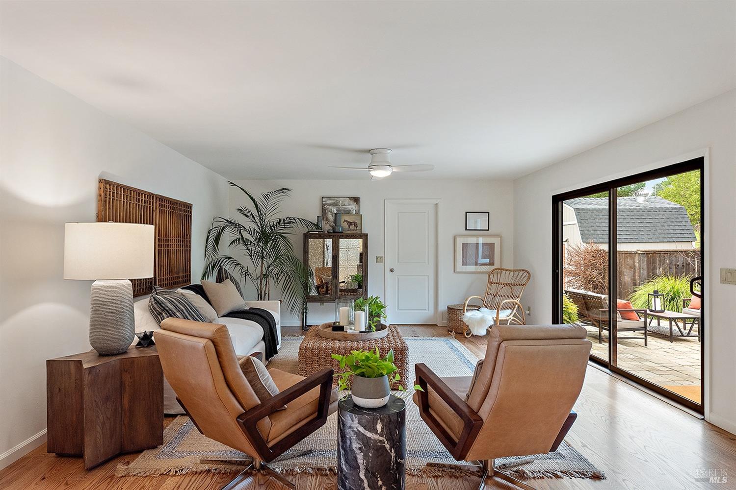 11820 Barnett Valley Rd