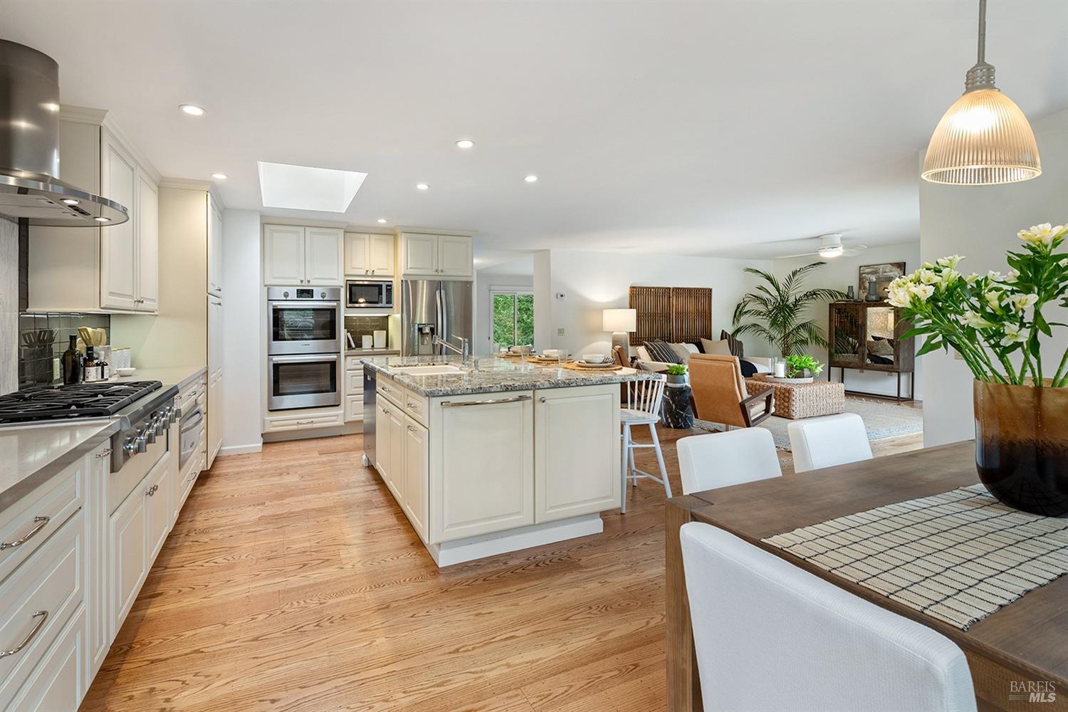 11820 Barnett Valley Rd