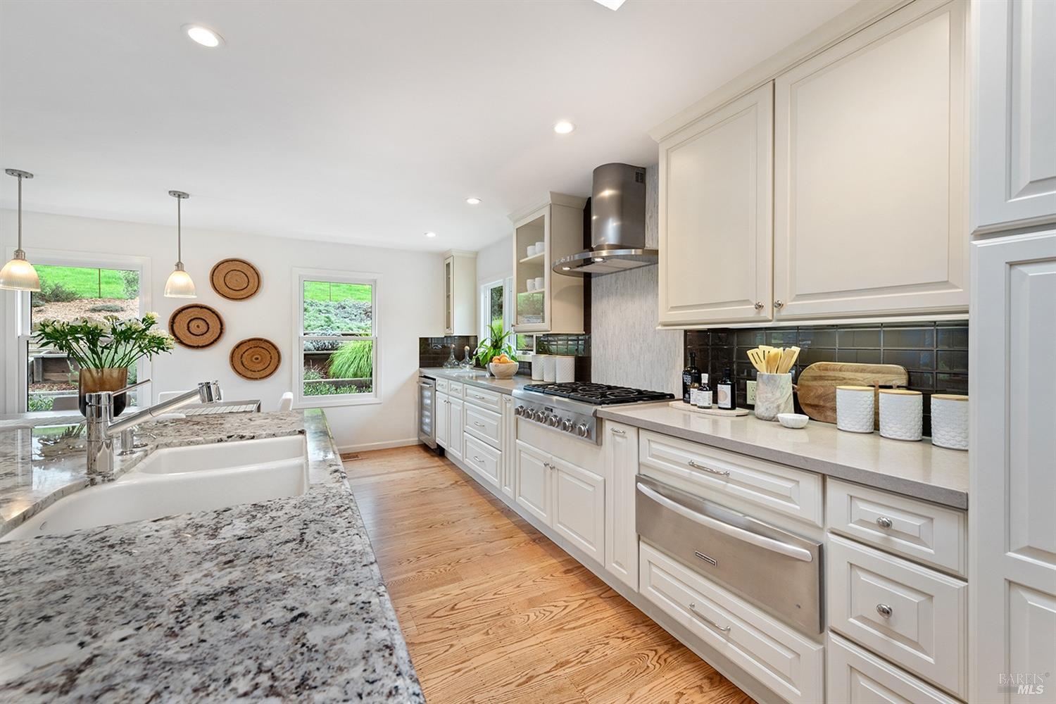 11820 Barnett Valley Rd