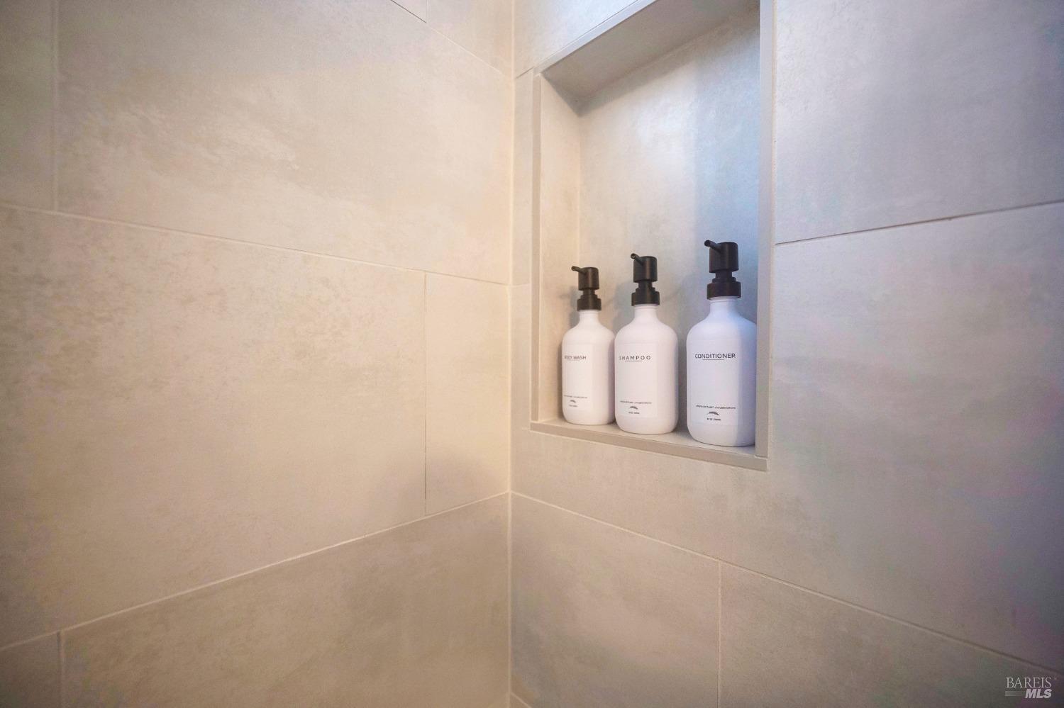 1635 Neotomas Avenue