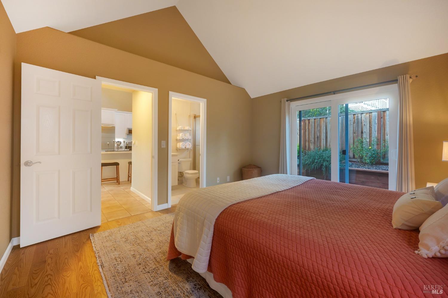 1635 Neotomas Avenue