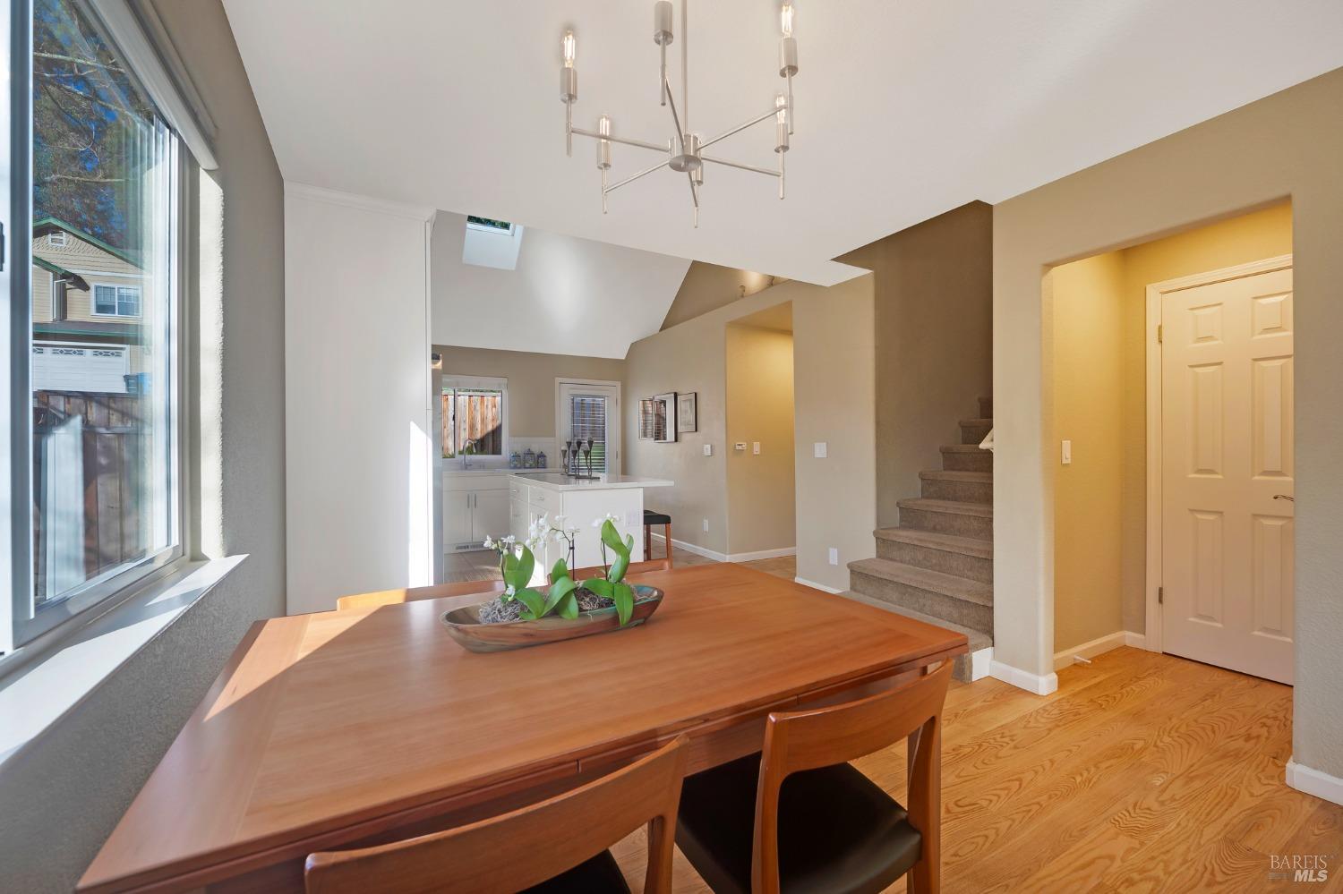 1635 Neotomas Avenue