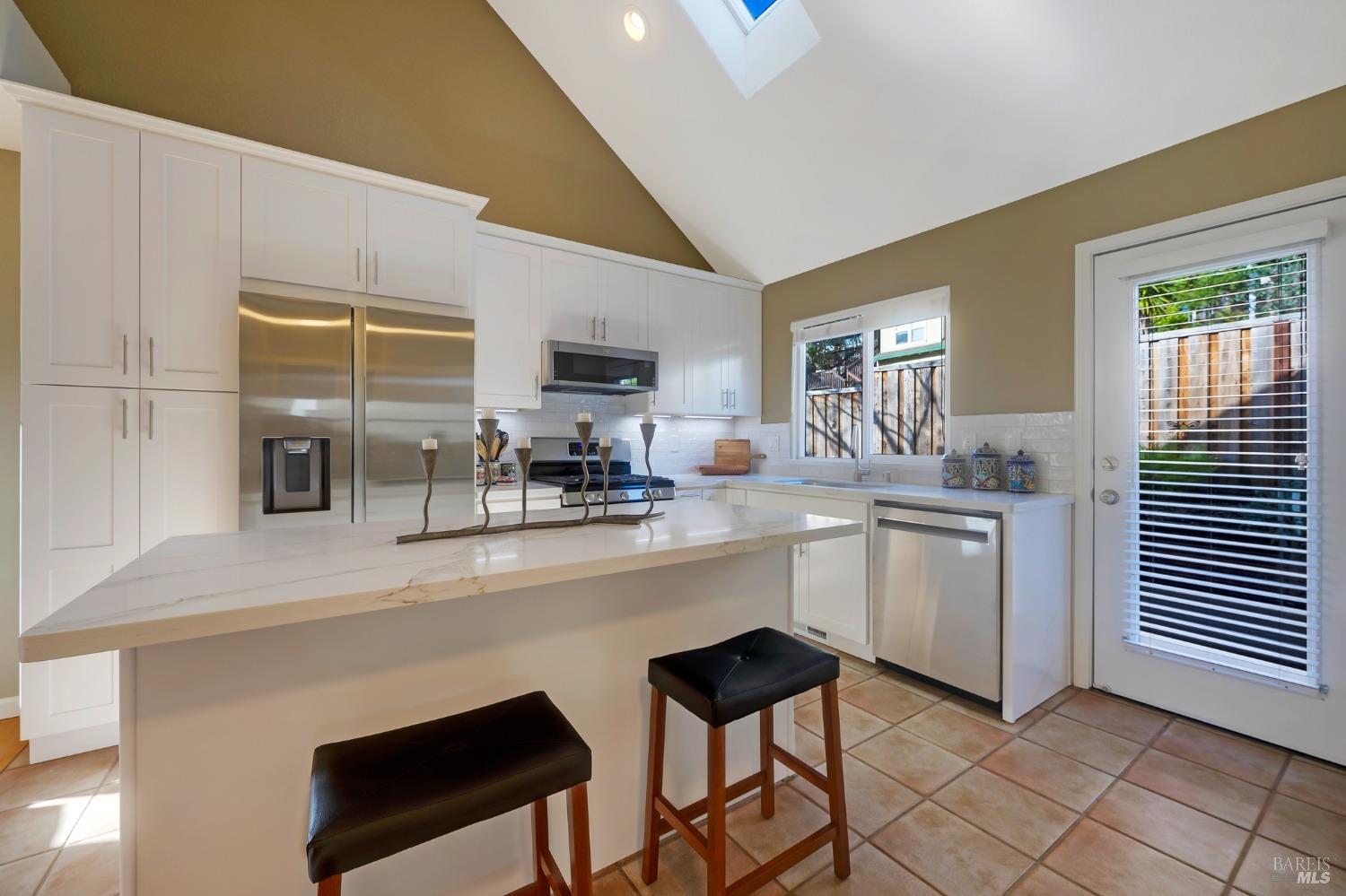 1635 Neotomas Avenue