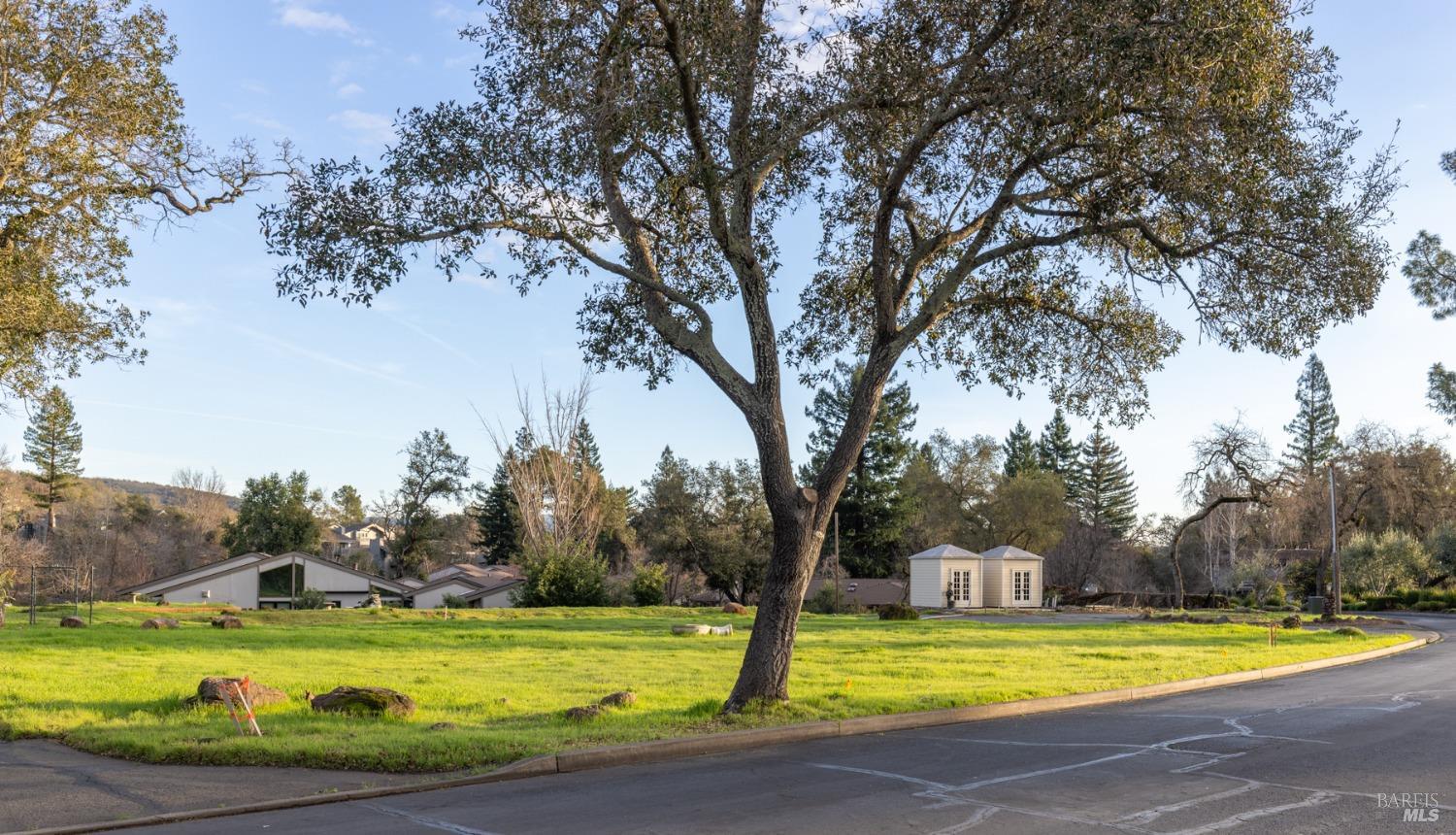 108 Milliken Creek Dr