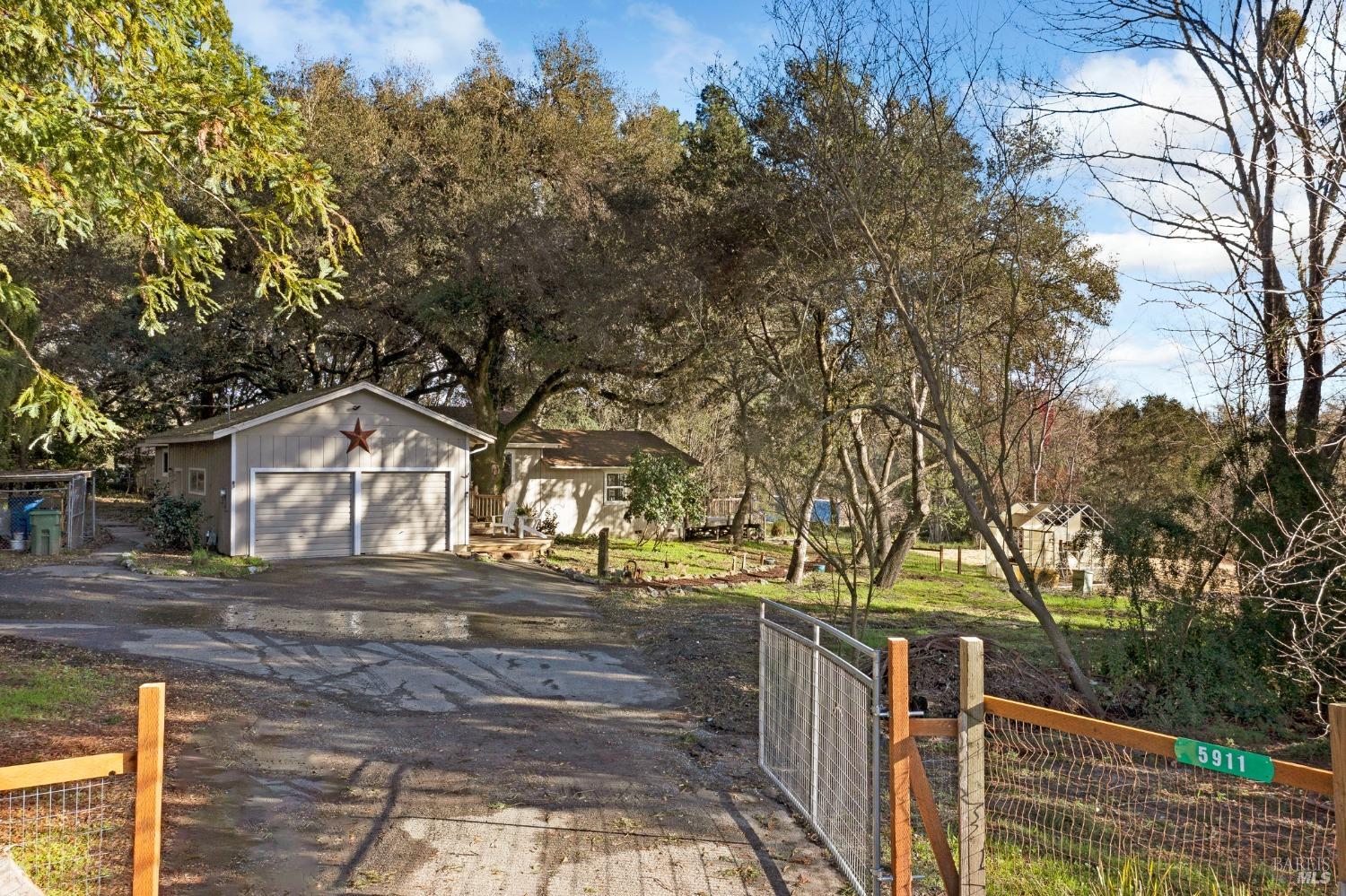 5911 Van Keppel Road