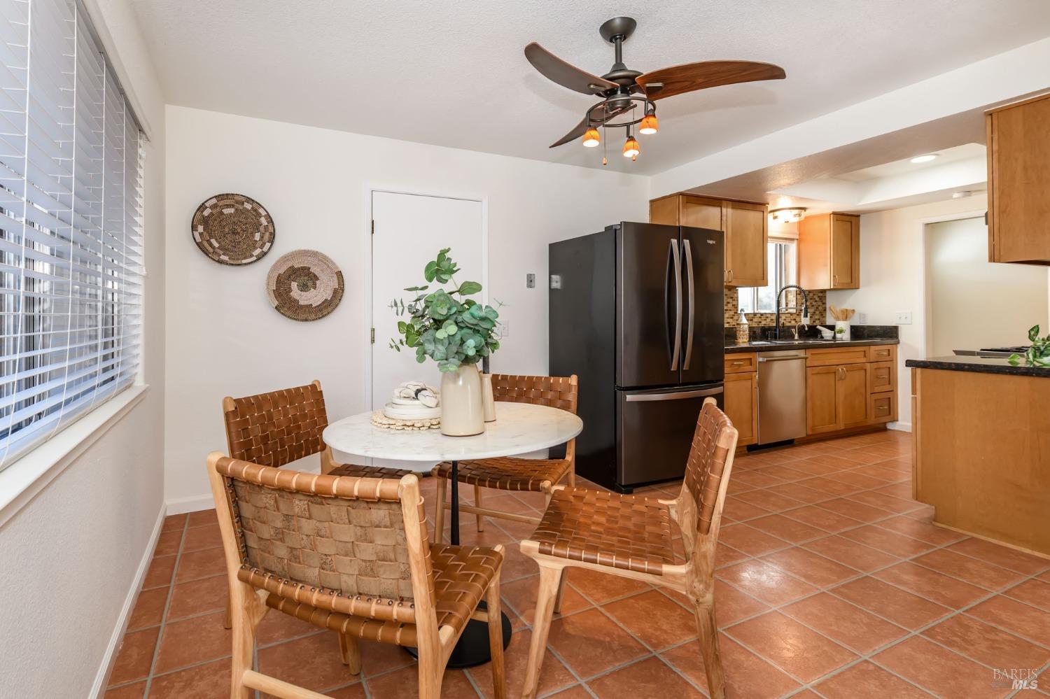 2013 Harrison Street