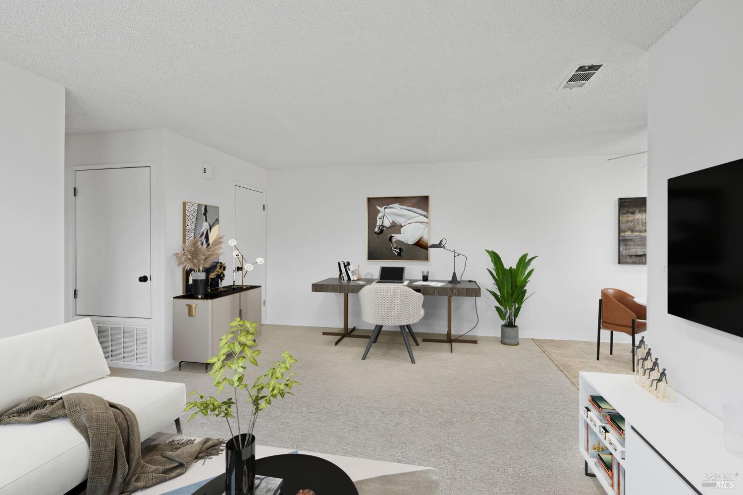 140 Captains Cove Dr