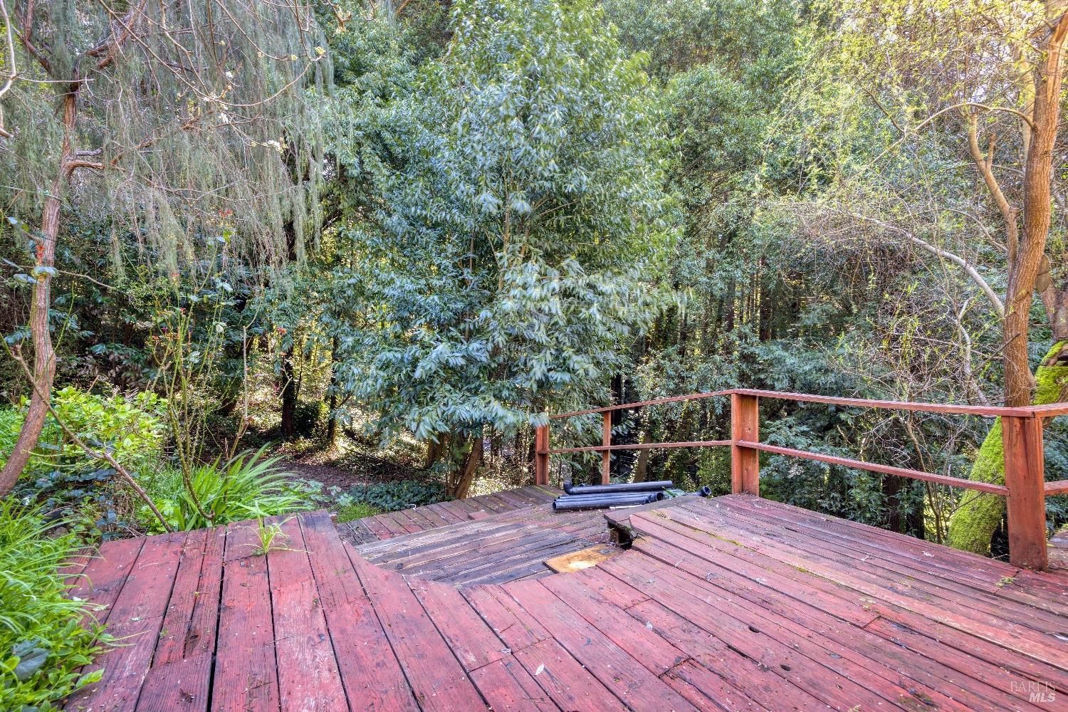 21360 Santa Clara Ave