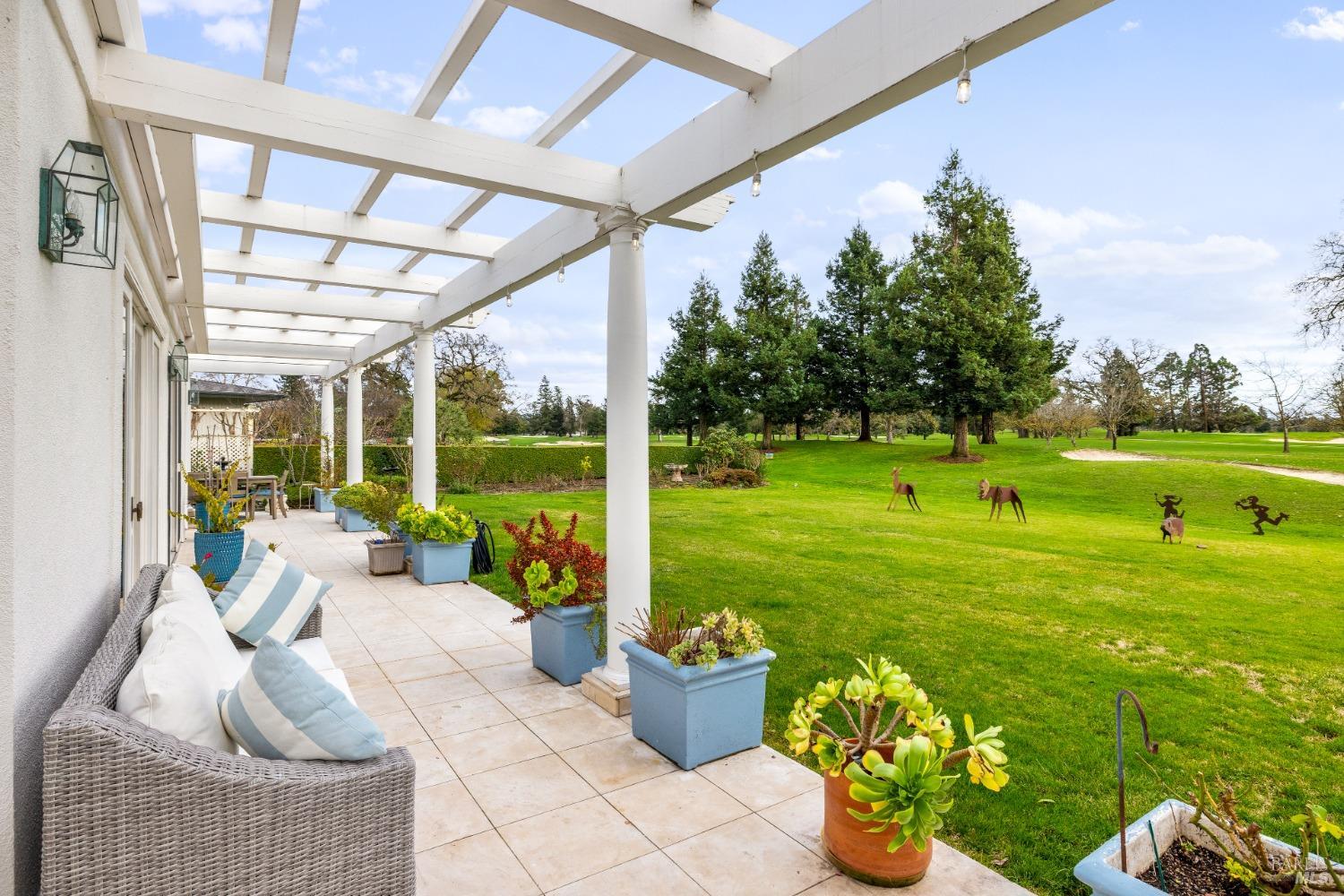 5290 Oak Meadow Drive