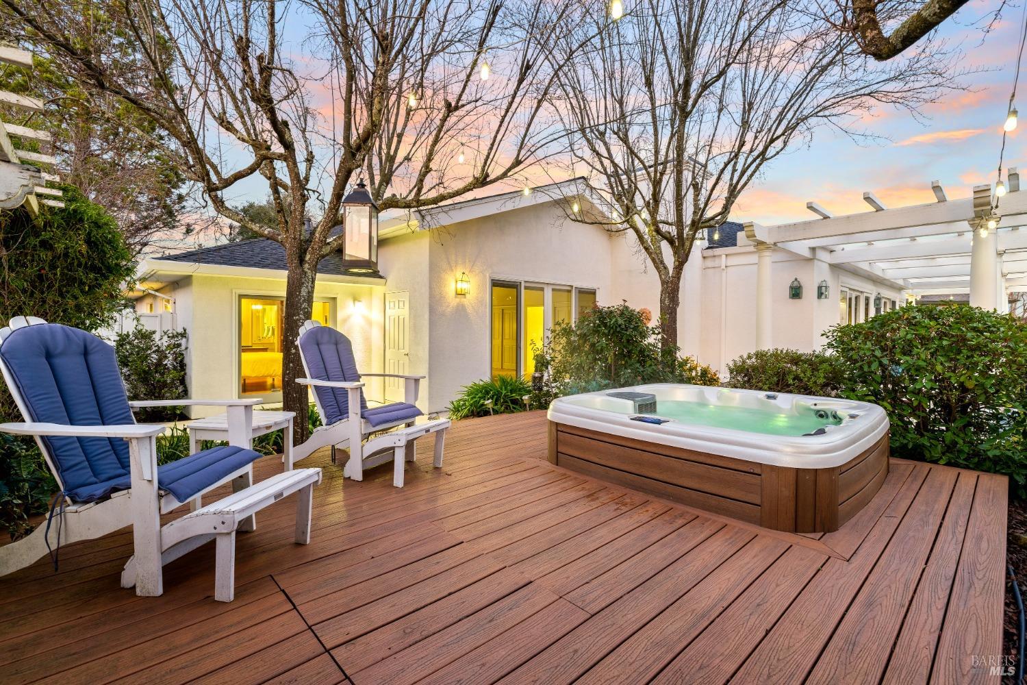 5290 Oak Meadow Drive