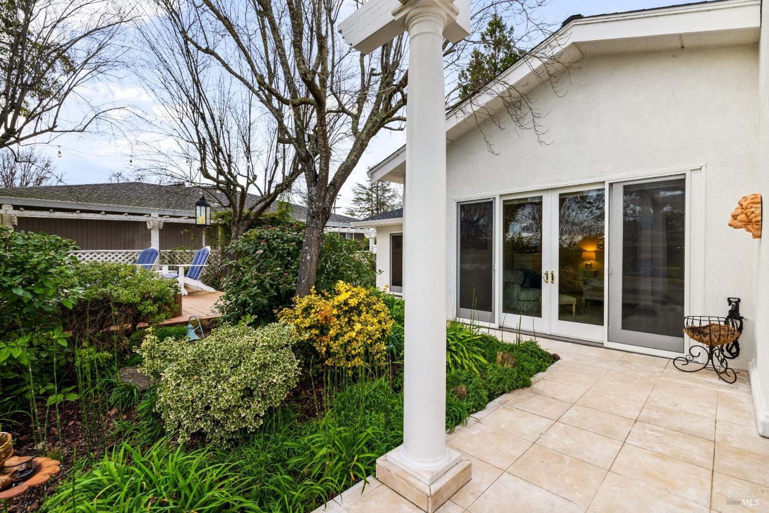 5290 Oak Meadow Drive