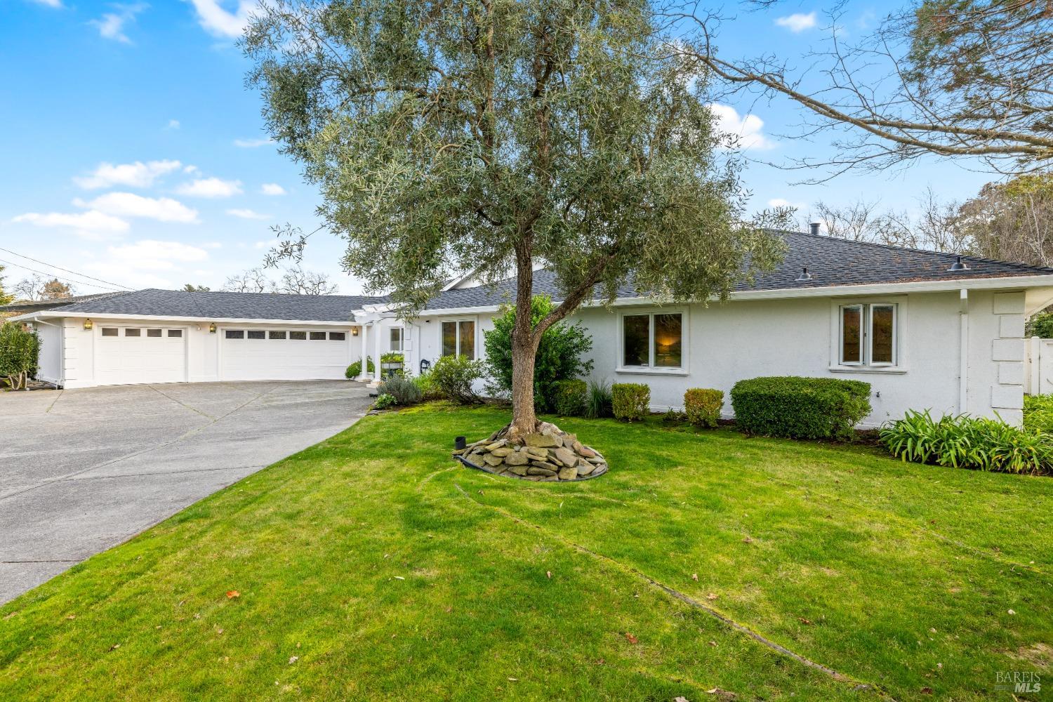 5290 Oak Meadow Drive