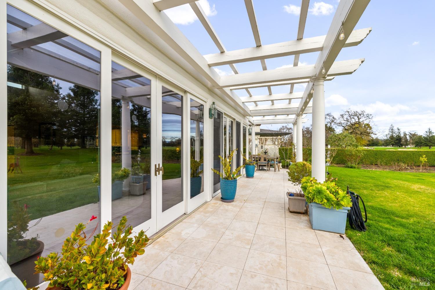 5290 Oak Meadow Drive