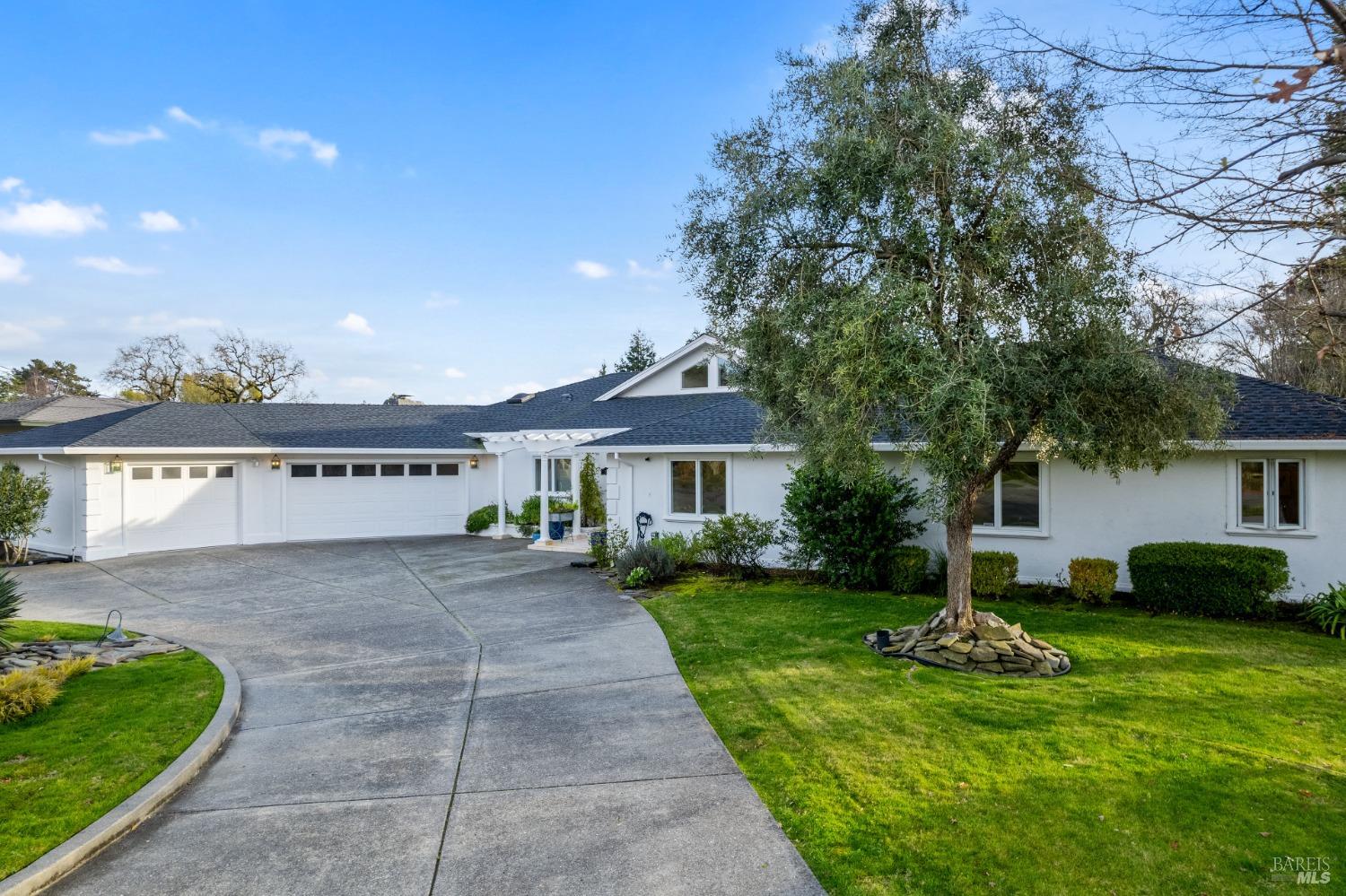 5290 Oak Meadow Drive