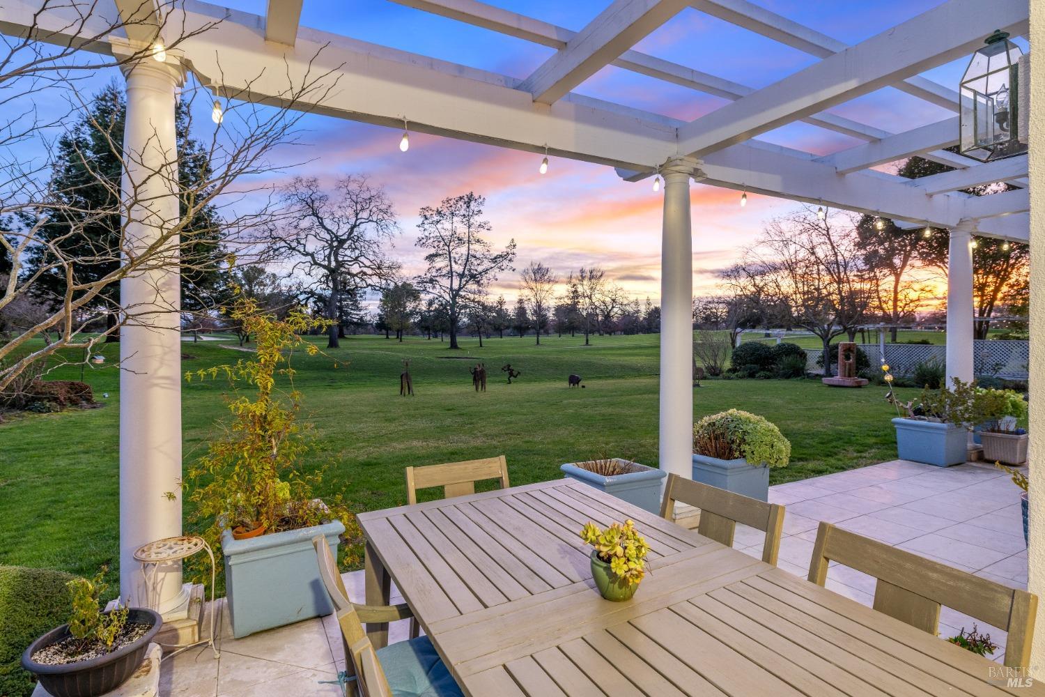 5290 Oak Meadow Drive