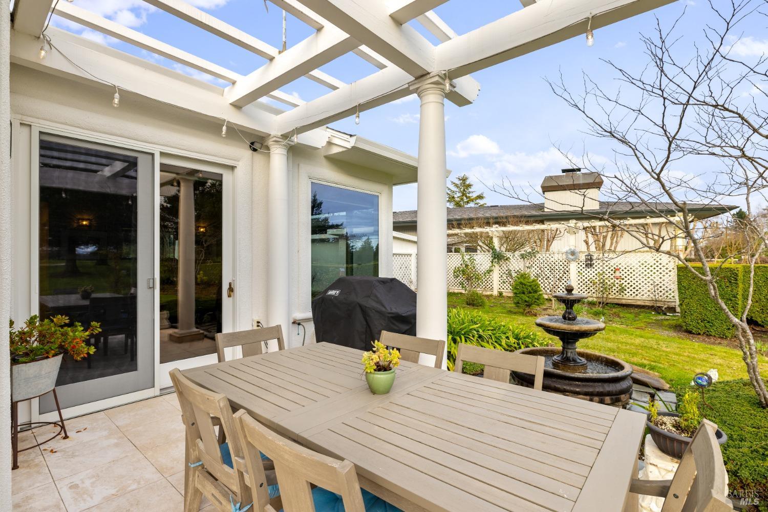 5290 Oak Meadow Drive